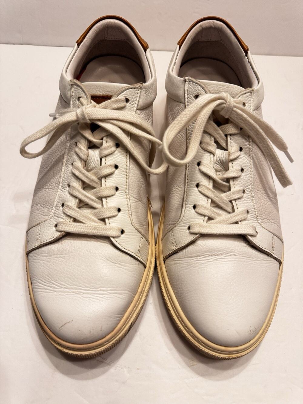 Allen Edmonds Outside Sneakers White Leather Scratch On Toe 9 Port Washington